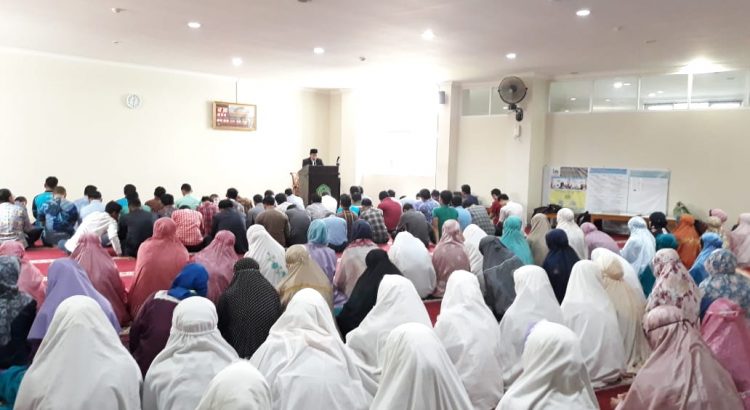 Unisa Yogyakarta Gelar Sholat Gerhana Matahari